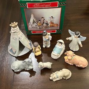 Vintage House of Lloyd Christmas Around the World Nativity Scene 1992 9 Pieces
